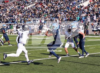 Thumbnail 2 in Pulaski Academy vs. Little Rock Christian Academy (AAA 5A Final) photogallery.