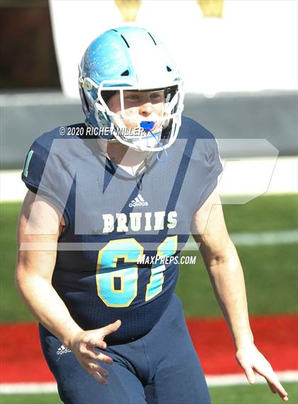 Thumbnail 2 in Pulaski Academy vs. Little Rock Christian Academy (AAA 5A Final) photogallery.