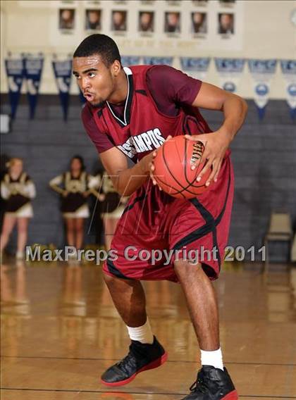 Thumbnail 2 in West Campus vs. Yuba City (Mel Good Holiday Classic) photogallery.