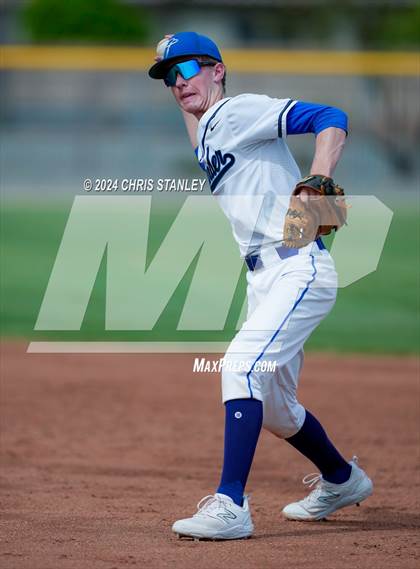 Thumbnail 1 in Denver Christian vs. McMinnville (Coach Bob Invitational) photogallery.