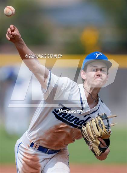 Thumbnail 2 in Denver Christian vs. McMinnville (Coach Bob Invitational) photogallery.
