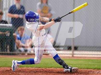 Thumbnail 2 in Denver Christian vs. McMinnville (Coach Bob Invitational) photogallery.