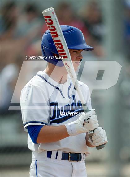 Thumbnail 2 in Denver Christian vs. McMinnville (Coach Bob Invitational) photogallery.