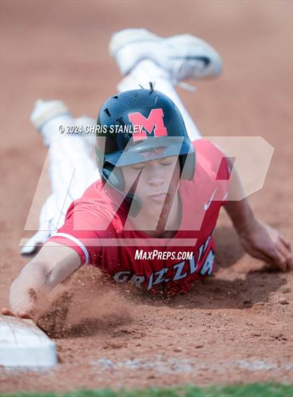 Thumbnail 2 in Denver Christian vs. McMinnville (Coach Bob Invitational) photogallery.