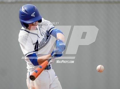 Thumbnail 1 in Denver Christian vs. McMinnville (Coach Bob Invitational) photogallery.