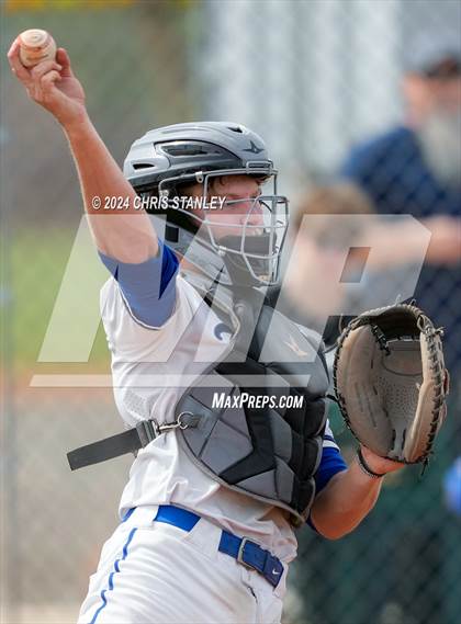 Thumbnail 3 in Denver Christian vs. McMinnville (Coach Bob Invitational) photogallery.