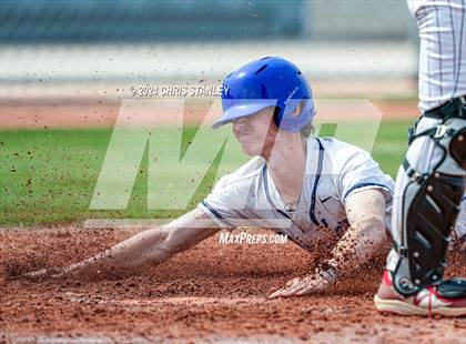 Thumbnail 2 in Denver Christian vs. McMinnville (Coach Bob Invitational) photogallery.