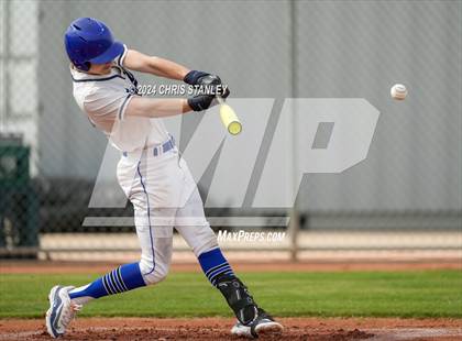 Thumbnail 1 in Denver Christian vs. McMinnville (Coach Bob Invitational) photogallery.
