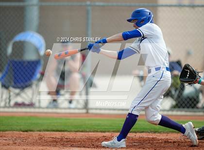 Thumbnail 1 in Denver Christian vs. McMinnville (Coach Bob Invitational) photogallery.