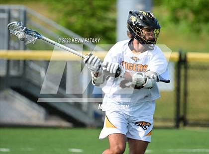 Thumbnail 1 in Notre Dame, WH @ Daniel Hand (CIAC Class M Semifinal) photogallery.
