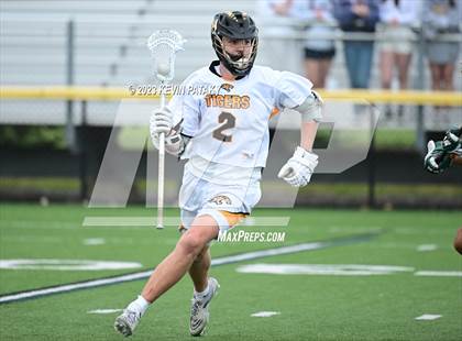 Thumbnail 3 in Notre Dame, WH @ Daniel Hand (CIAC Class M Semifinal) photogallery.