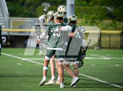 Thumbnail 2 in Notre Dame, WH @ Daniel Hand (CIAC Class M Semifinal) photogallery.