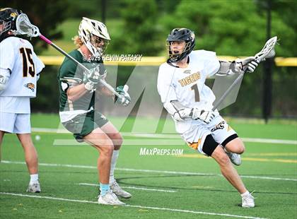 Thumbnail 3 in Notre Dame, WH @ Daniel Hand (CIAC Class M Semifinal) photogallery.