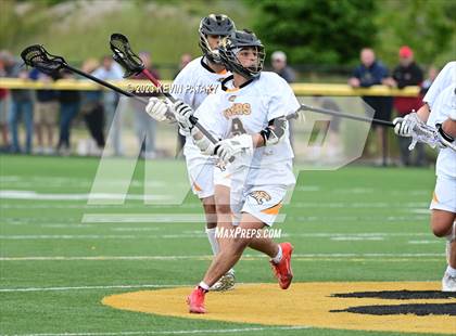 Thumbnail 3 in Notre Dame, WH @ Daniel Hand (CIAC Class M Semifinal) photogallery.