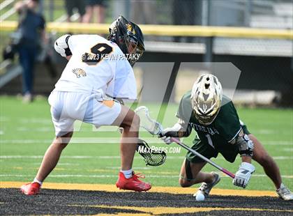 Thumbnail 2 in Notre Dame, WH @ Daniel Hand (CIAC Class M Semifinal) photogallery.