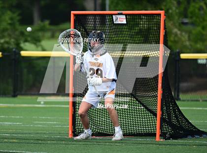 Thumbnail 2 in Notre Dame, WH @ Daniel Hand (CIAC Class M Semifinal) photogallery.