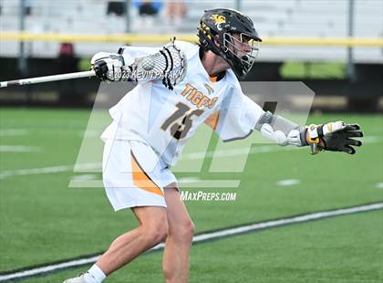 Thumbnail 1 in Notre Dame, WH @ Daniel Hand (CIAC Class M Semifinal) photogallery.