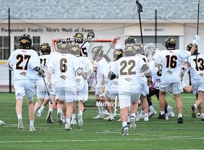 Thumbnail 3 in Notre Dame, WH @ Daniel Hand (CIAC Class M Semifinal) photogallery.