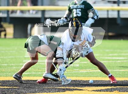 Thumbnail 3 in Notre Dame, WH @ Daniel Hand (CIAC Class M Semifinal) photogallery.