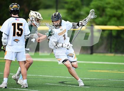 Thumbnail 3 in Notre Dame, WH @ Daniel Hand (CIAC Class M Semifinal) photogallery.