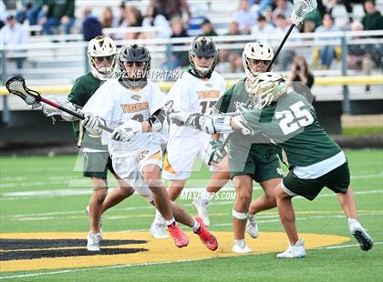 Thumbnail 3 in Notre Dame, WH @ Daniel Hand (CIAC Class M Semifinal) photogallery.