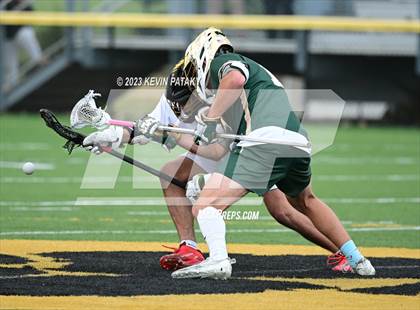 Thumbnail 3 in Notre Dame, WH @ Daniel Hand (CIAC Class M Semifinal) photogallery.