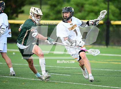 Thumbnail 2 in Notre Dame, WH @ Daniel Hand (CIAC Class M Semifinal) photogallery.
