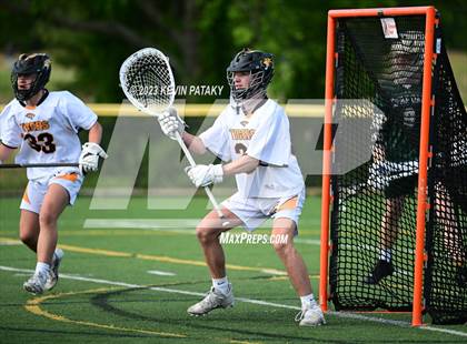 Thumbnail 2 in Notre Dame, WH @ Daniel Hand (CIAC Class M Semifinal) photogallery.