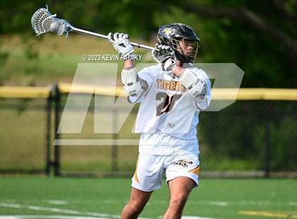 Thumbnail 3 in Notre Dame, WH @ Daniel Hand (CIAC Class M Semifinal) photogallery.