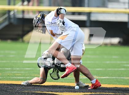 Thumbnail 2 in Notre Dame, WH @ Daniel Hand (CIAC Class M Semifinal) photogallery.