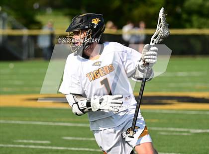 Thumbnail 3 in Notre Dame, WH @ Daniel Hand (CIAC Class M Semifinal) photogallery.