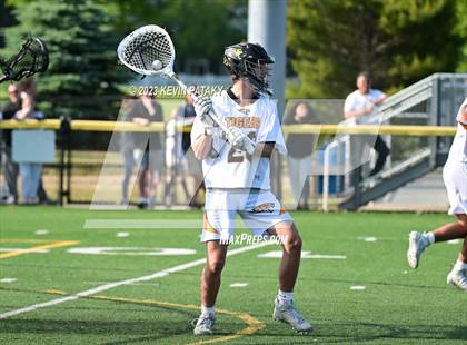 Thumbnail 3 in Notre Dame, WH @ Daniel Hand (CIAC Class M Semifinal) photogallery.