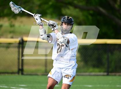 Thumbnail 3 in Notre Dame, WH @ Daniel Hand (CIAC Class M Semifinal) photogallery.