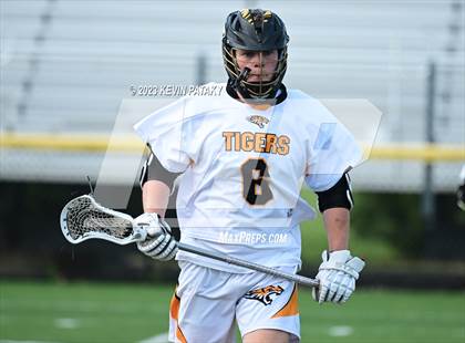 Thumbnail 1 in Notre Dame, WH @ Daniel Hand (CIAC Class M Semifinal) photogallery.
