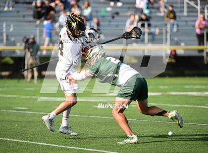 Thumbnail 3 in Notre Dame, WH @ Daniel Hand (CIAC Class M Semifinal) photogallery.