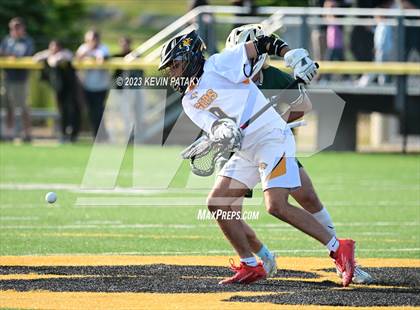 Thumbnail 3 in Notre Dame, WH @ Daniel Hand (CIAC Class M Semifinal) photogallery.