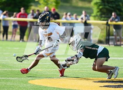Thumbnail 3 in Notre Dame, WH @ Daniel Hand (CIAC Class M Semifinal) photogallery.