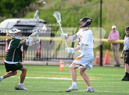 Thumbnail 3 in Notre Dame, WH @ Daniel Hand (CIAC Class M Semifinal) photogallery.