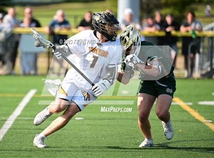 Thumbnail 3 in Notre Dame, WH @ Daniel Hand (CIAC Class M Semifinal) photogallery.