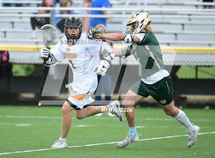 Thumbnail 3 in Notre Dame, WH @ Daniel Hand (CIAC Class M Semifinal) photogallery.