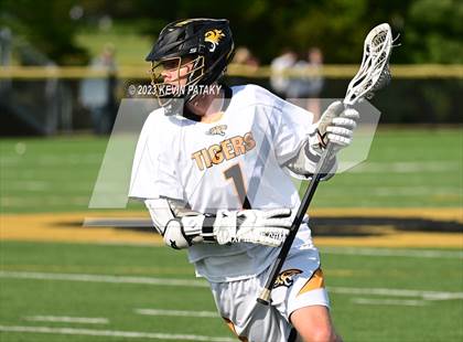 Thumbnail 1 in Notre Dame, WH @ Daniel Hand (CIAC Class M Semifinal) photogallery.