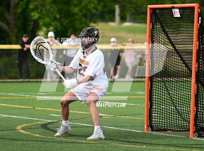 Thumbnail 3 in Notre Dame, WH @ Daniel Hand (CIAC Class M Semifinal) photogallery.