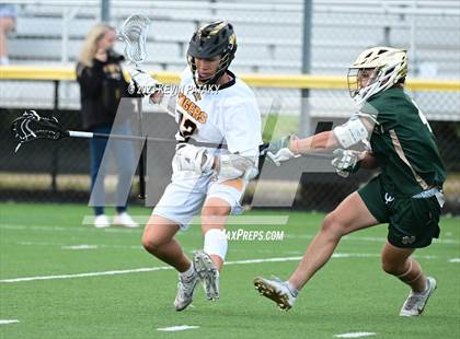 Thumbnail 2 in Notre Dame, WH @ Daniel Hand (CIAC Class M Semifinal) photogallery.