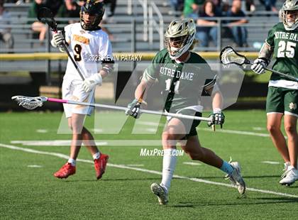 Thumbnail 3 in Notre Dame, WH @ Daniel Hand (CIAC Class M Semifinal) photogallery.