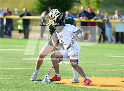 Thumbnail 3 in Notre Dame, WH @ Daniel Hand (CIAC Class M Semifinal) photogallery.