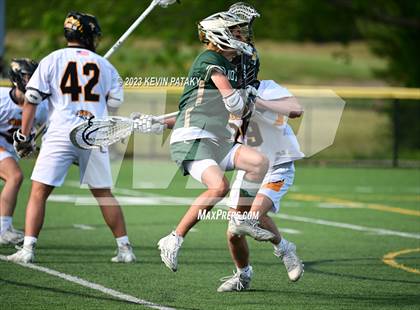 Thumbnail 3 in Notre Dame, WH @ Daniel Hand (CIAC Class M Semifinal) photogallery.