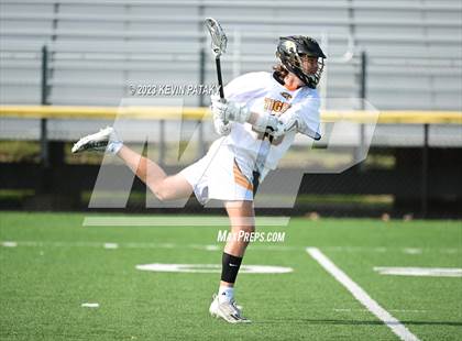 Thumbnail 2 in Notre Dame, WH @ Daniel Hand (CIAC Class M Semifinal) photogallery.