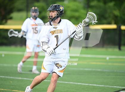 Thumbnail 1 in Notre Dame, WH @ Daniel Hand (CIAC Class M Semifinal) photogallery.