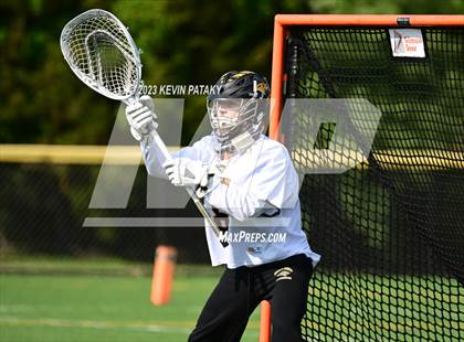 Thumbnail 2 in Notre Dame, WH @ Daniel Hand (CIAC Class M Semifinal) photogallery.