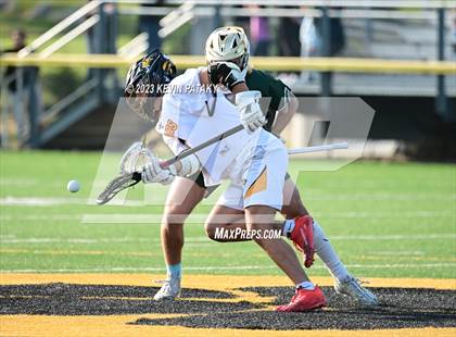 Thumbnail 3 in Notre Dame, WH @ Daniel Hand (CIAC Class M Semifinal) photogallery.